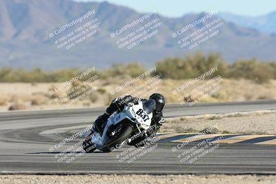 media/Dec-06-2025-CVMA (Sat) [[4a896cc04c]]/Race 8- Formula 40 MW and LW/